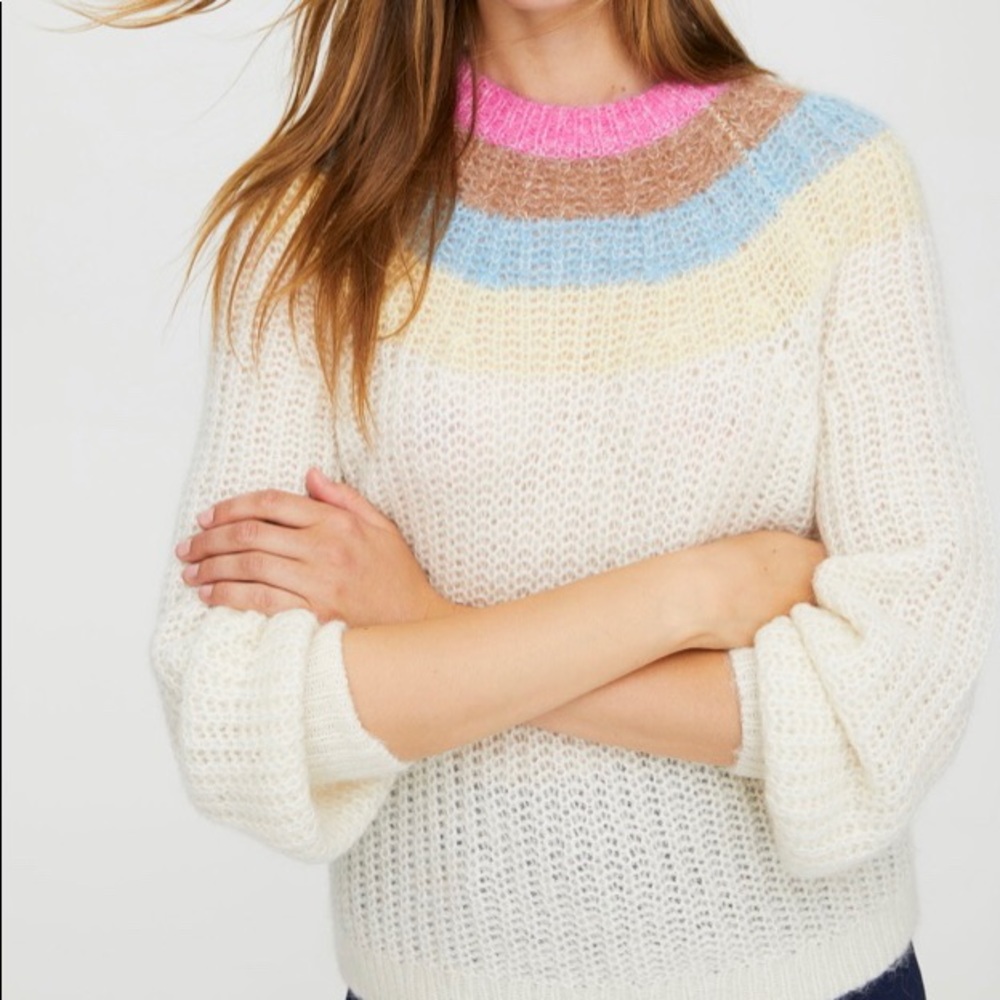 Aritzia Wilfred Saba sweater
